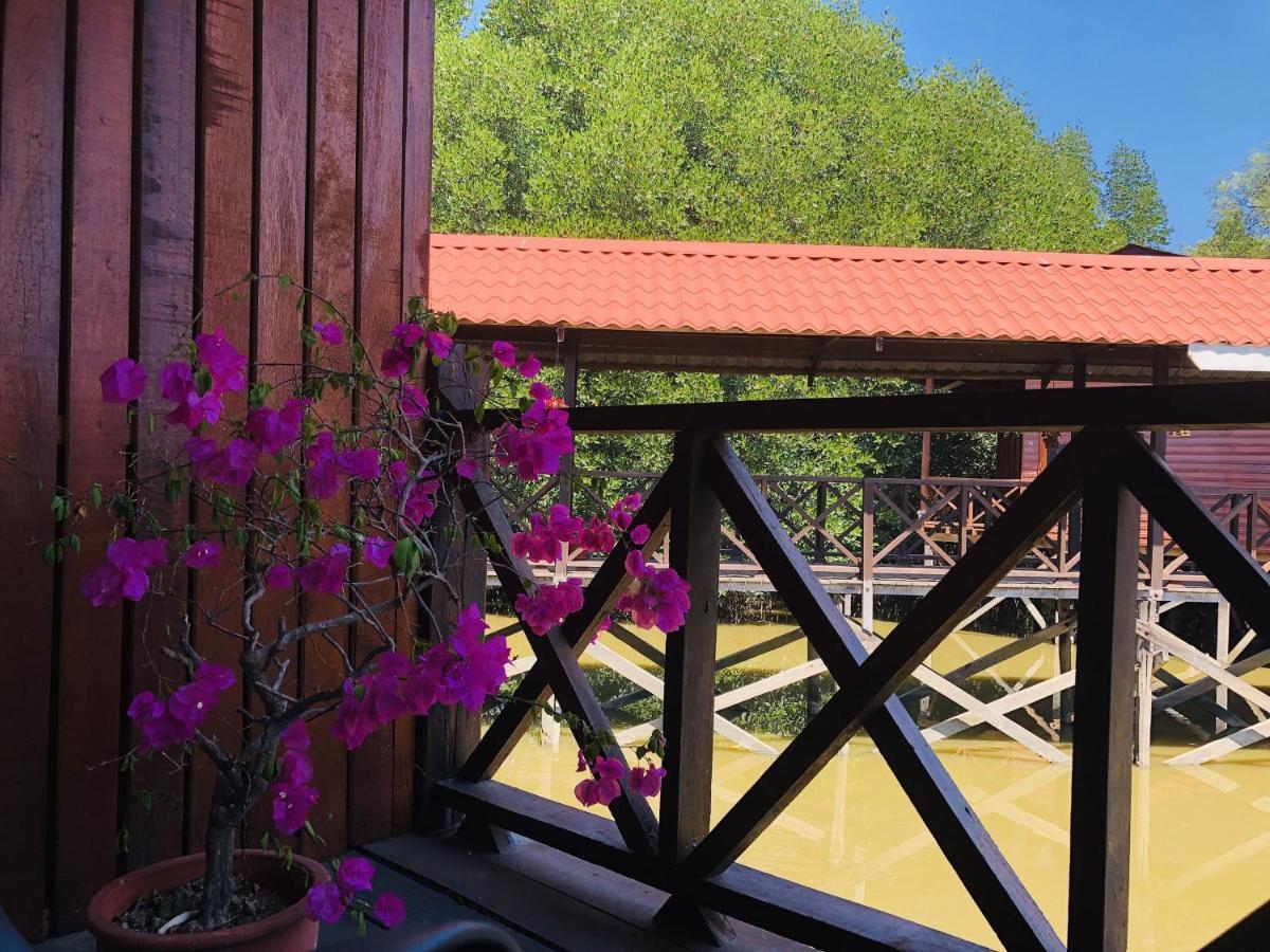 Gayang Friendly Water House Homestay Kota Kinabalu Luaran gambar